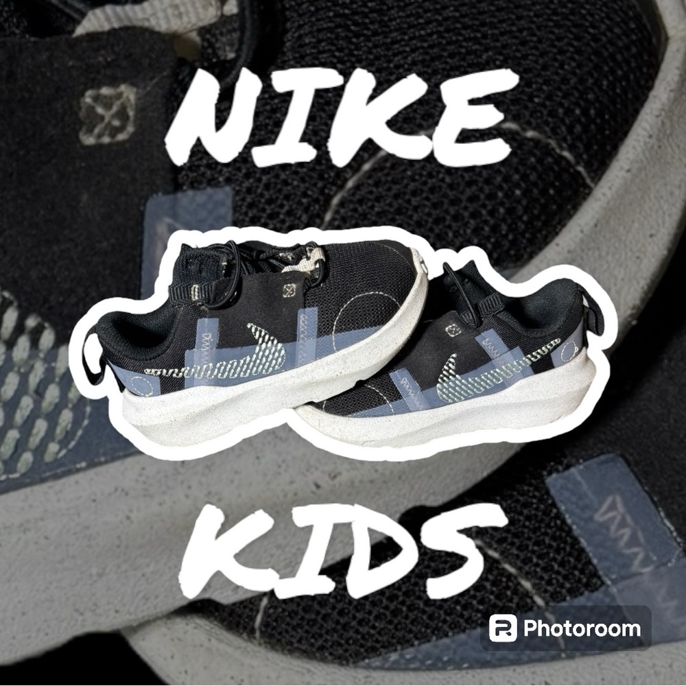 Nike black and grey kids 9c